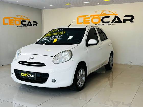 NISSAN MARCH 1.6 SV 16V FLEX 4P MANUAL